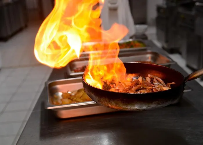 Atlantis 3* Paralía