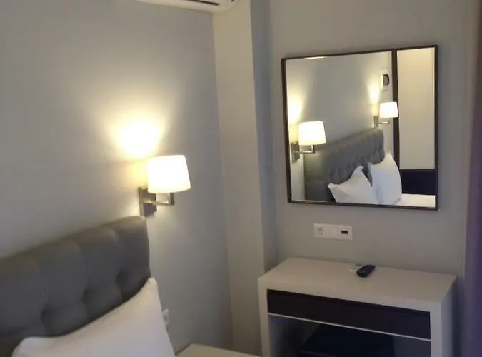 Atlantis 3* Paralía